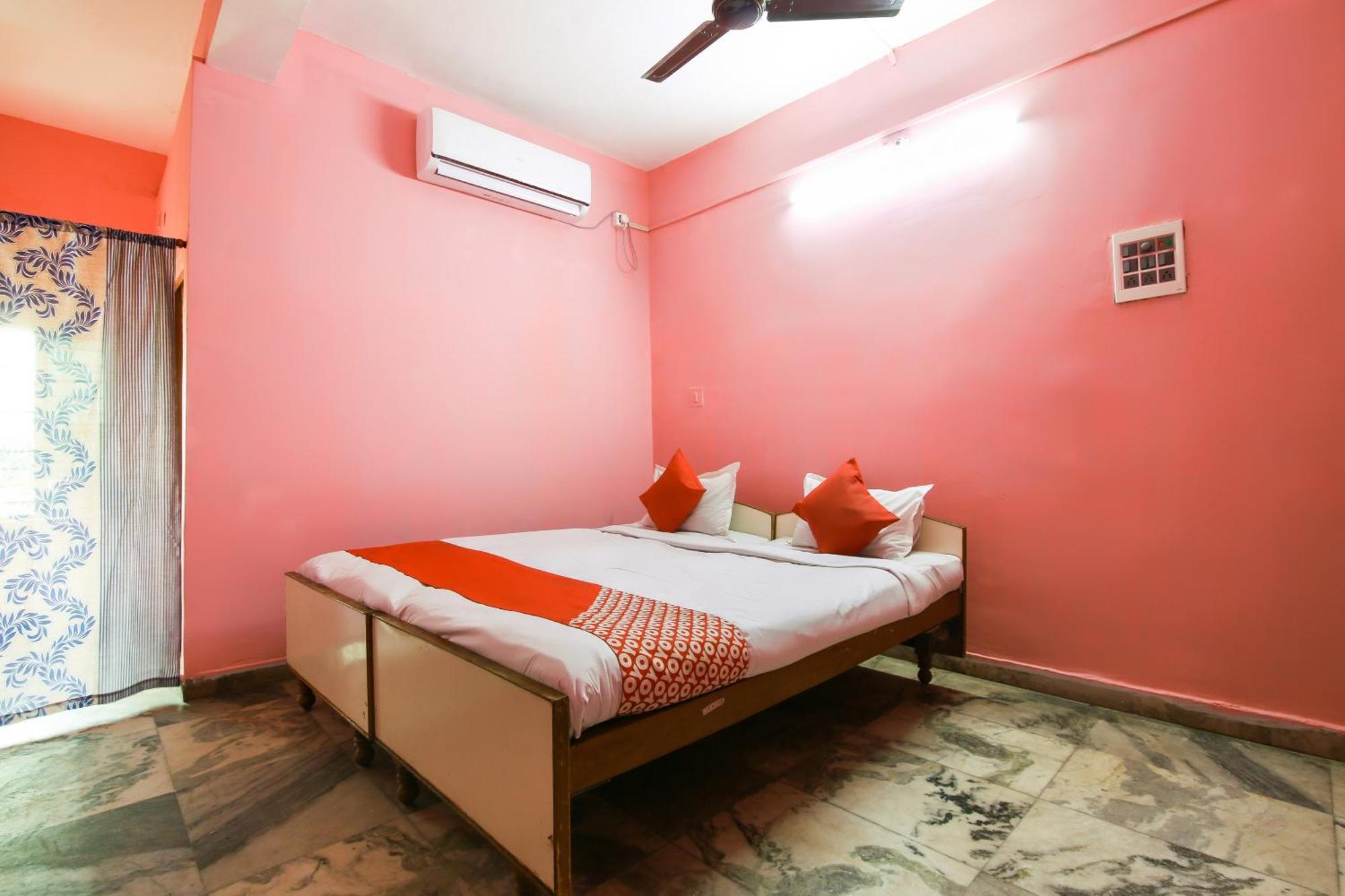 Collection O Nit More Adityapur Formerly Hotel Subheksha جمشيدبور المظهر الخارجي الصورة