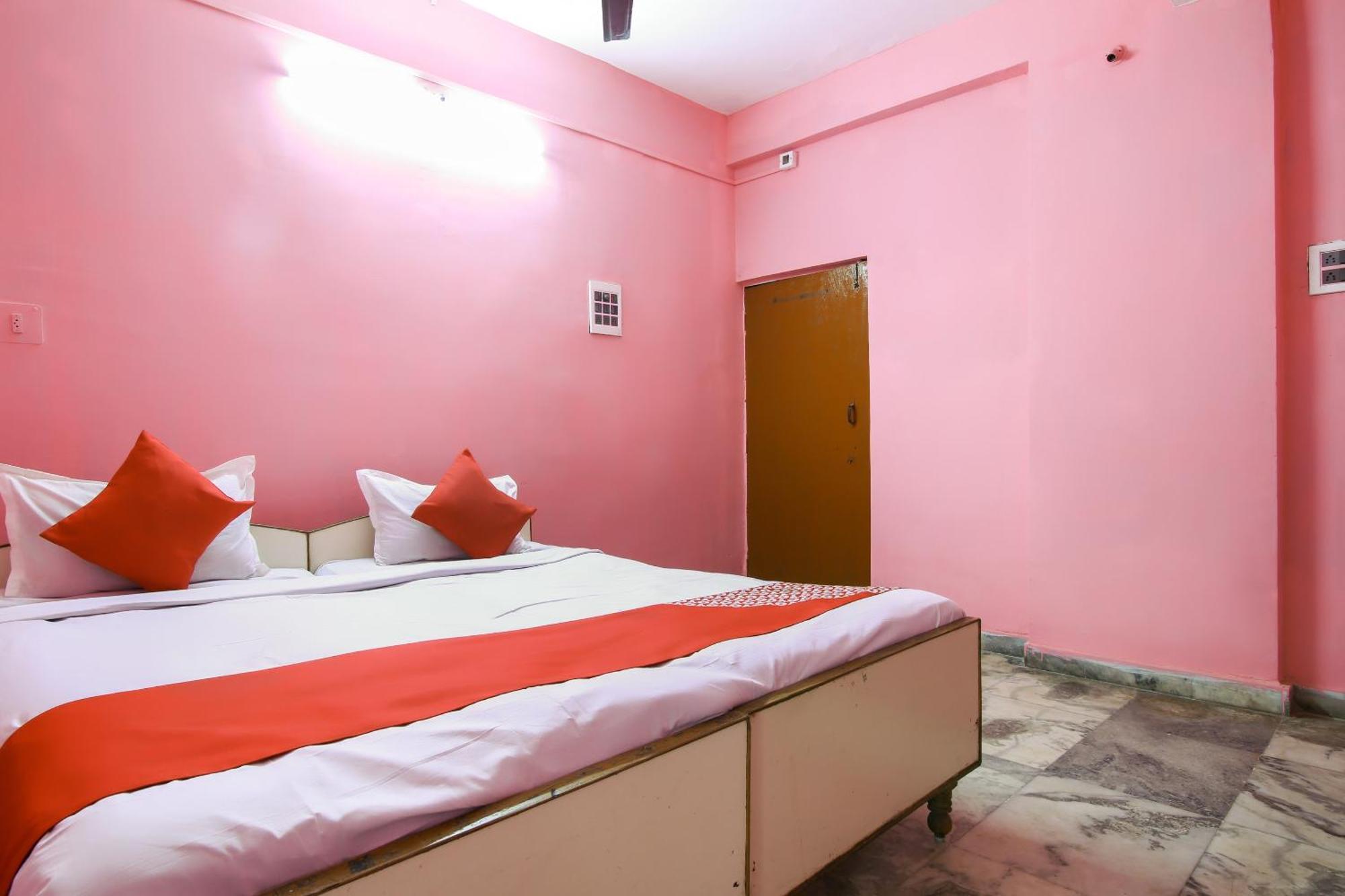 Collection O Nit More Adityapur Formerly Hotel Subheksha جمشيدبور المظهر الخارجي الصورة